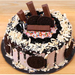 Silky Smooth kitkat Cake